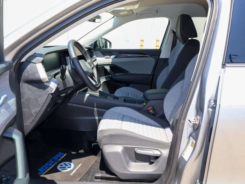 New 2026 Volkswagen Tiguan S FWD image 11