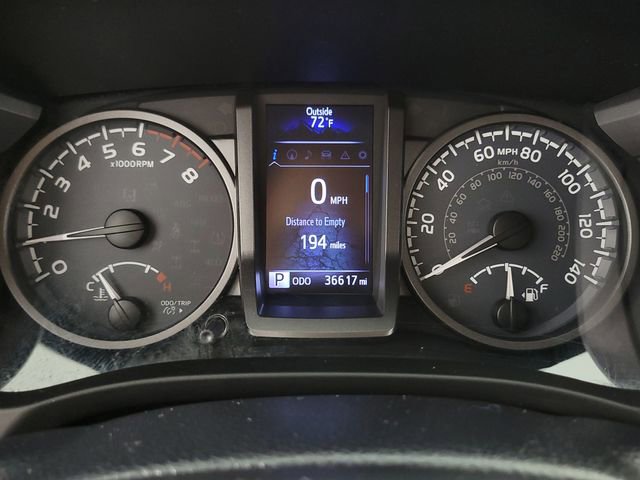 Used 2019 Toyota Tacoma TRD Sport w/ TRD Premium Sport Package AWD/4WD image 21