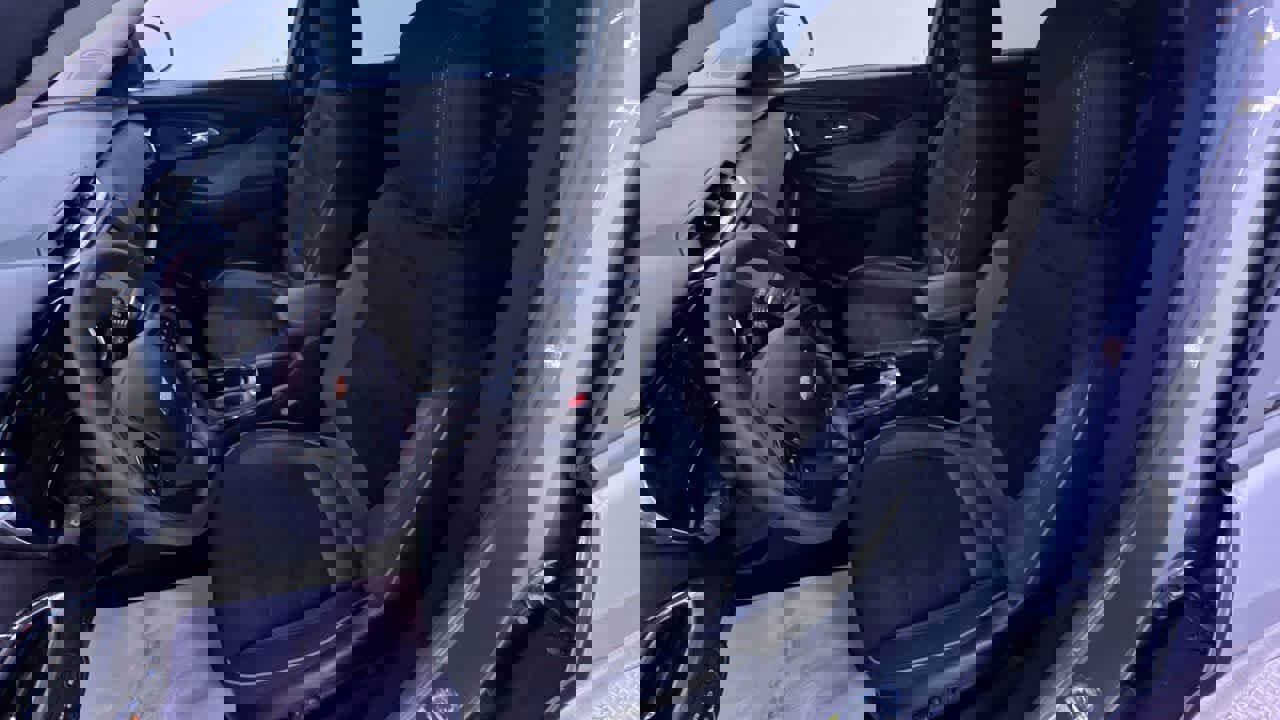 Used 2023 Chevrolet TrailBlazer LT image 14