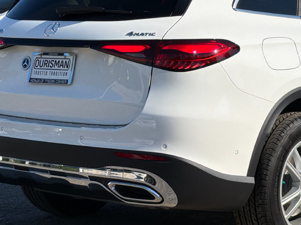 Used 2024 Mercedes-Benz GLC 300 4MATIC image 6