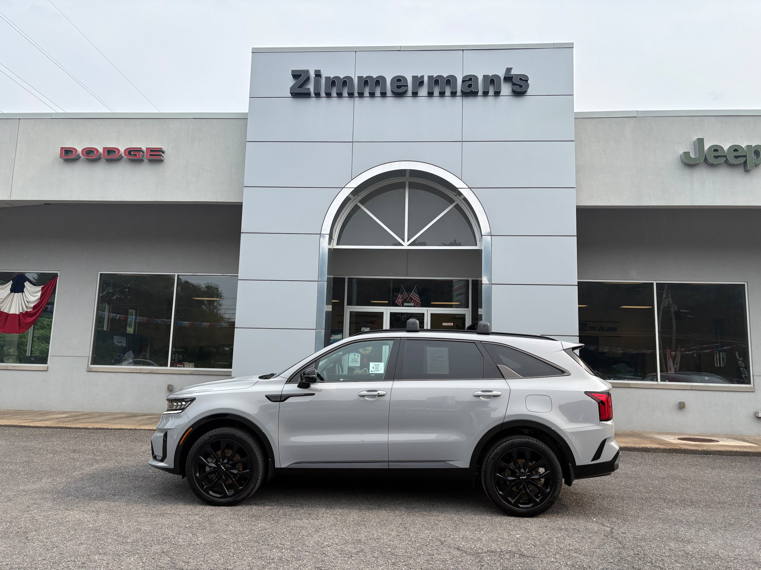 Used 2023 Kia Sorento SX