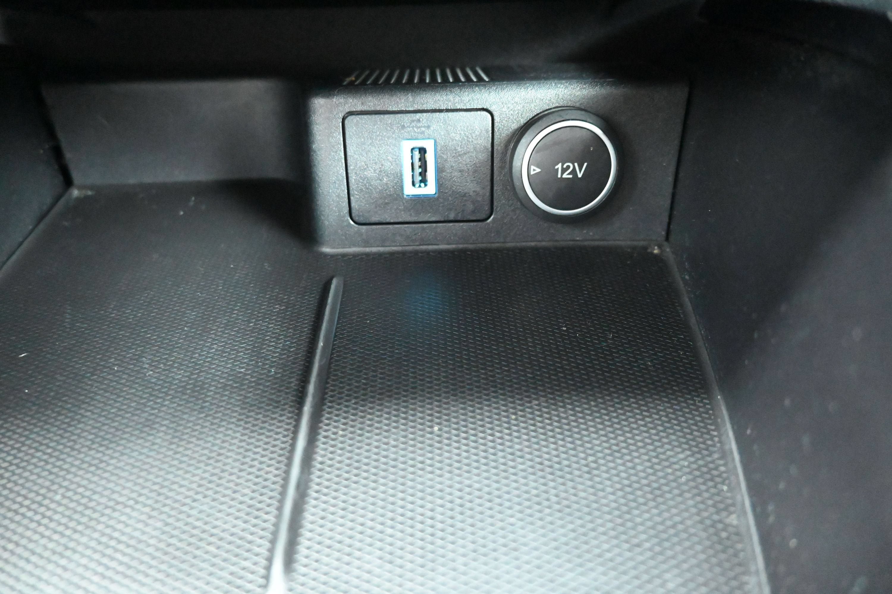 Used 2020 Ford Escape SE FWD image 21