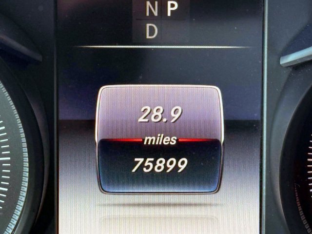 Used 2019 Mercedes-Benz GLC 300 4MATIC image 27
