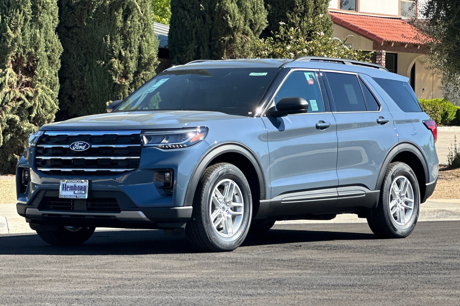 New 2027 Ford Explorer Active w/ Active Comfort Package RWD image 8