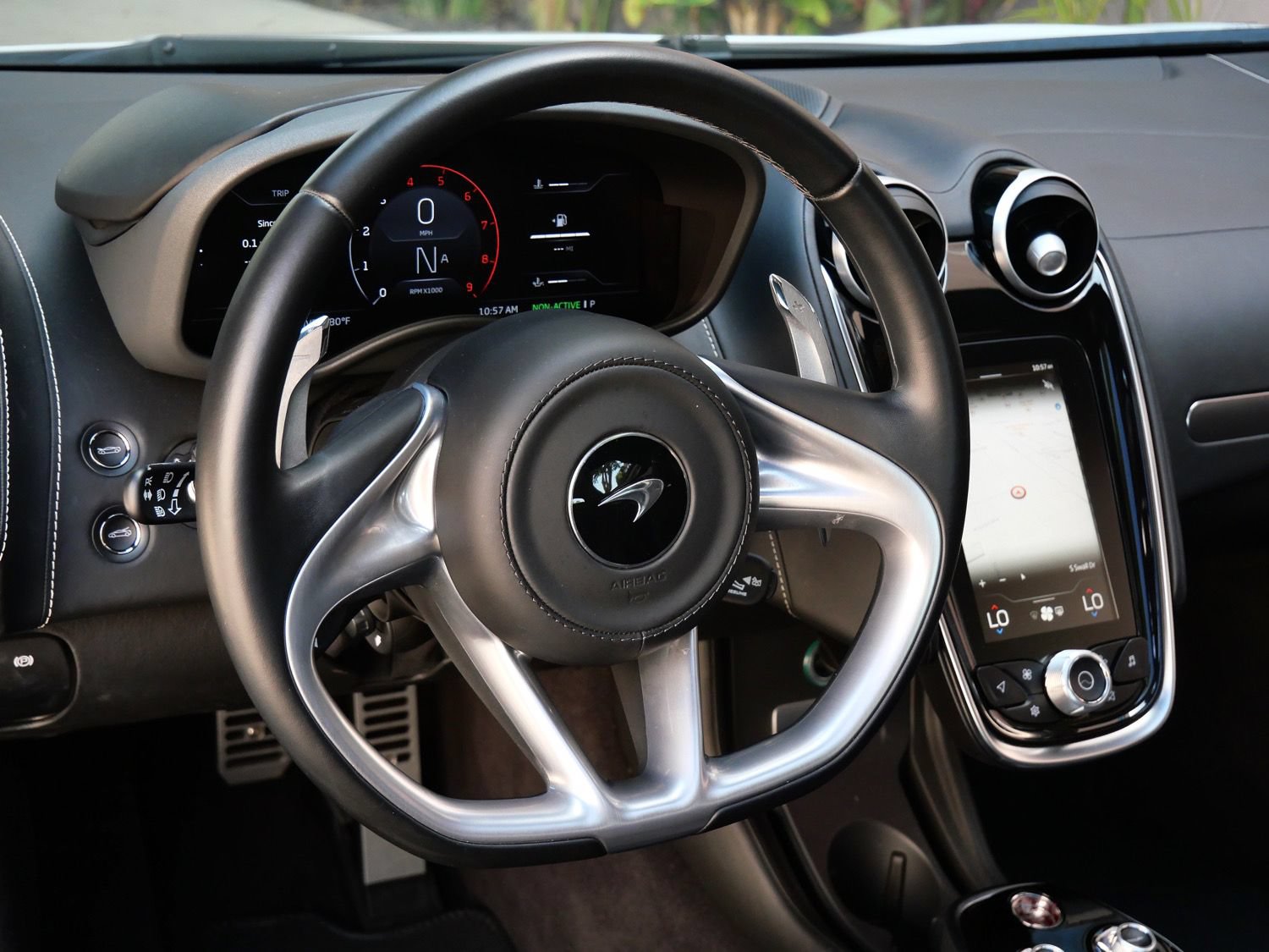 Used 2023 McLaren GT RWD image 9