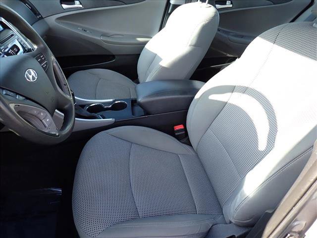 Used 2011 Hyundai Sonata GLS FWD image 8