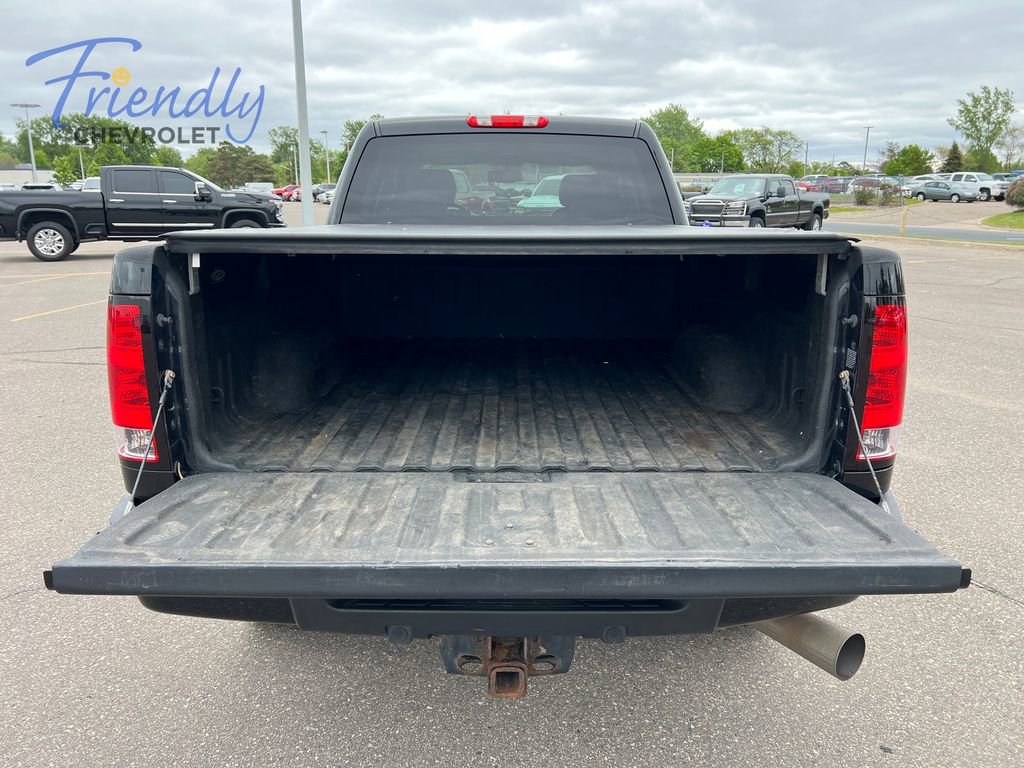 Used 2013 GMC Sierra 2500 Denali w/ Suspension Package, Off-Road AWD/4WD image 15
