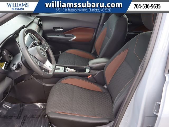 Used 2021 Nissan Kicks SR image 18