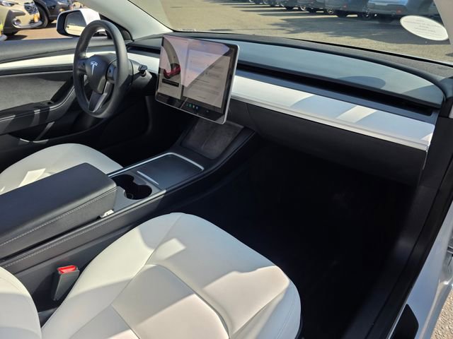 Used 2023 Tesla Model 3 Standard Range RWD image 9