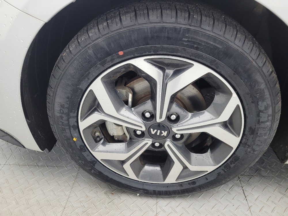 Used 2021 Kia Forte LXS image 31