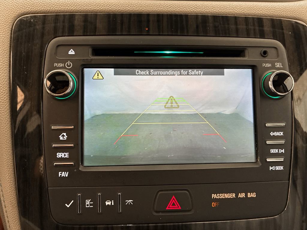 Used 2013 Chevrolet Traverse LT FWD image 24