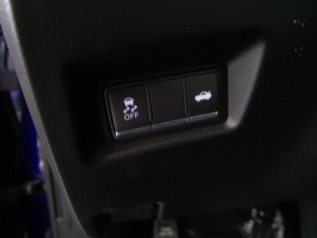 Used 2022 INFINITI Q60 3.0t Luxe w/ Essential Package image 15