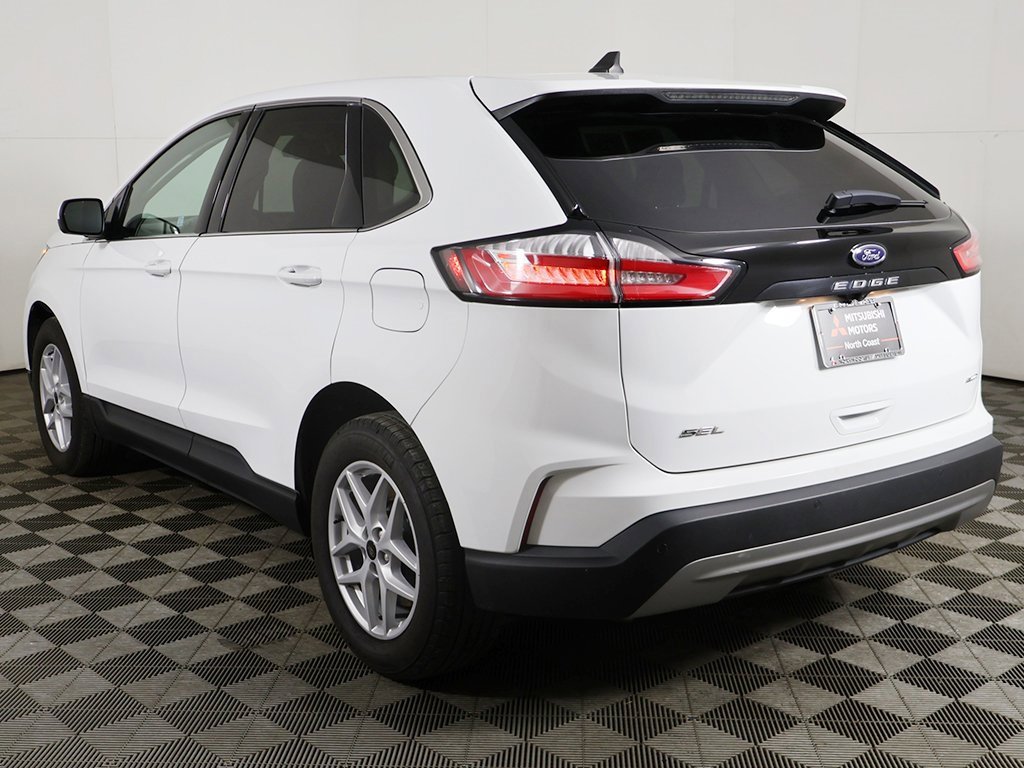 Used 2024 Ford Edge SEL image 8