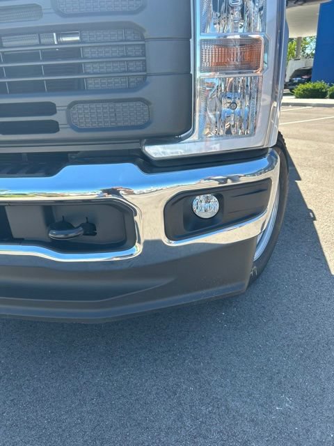New 2026 Ford F250 XL w/ XL Chrome Package AWD/4WD image 9