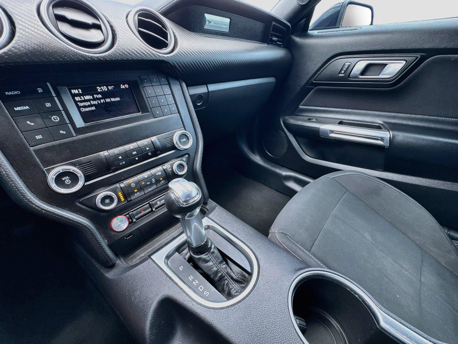 Used 2021 Ford Mustang Coupe RWD image 15