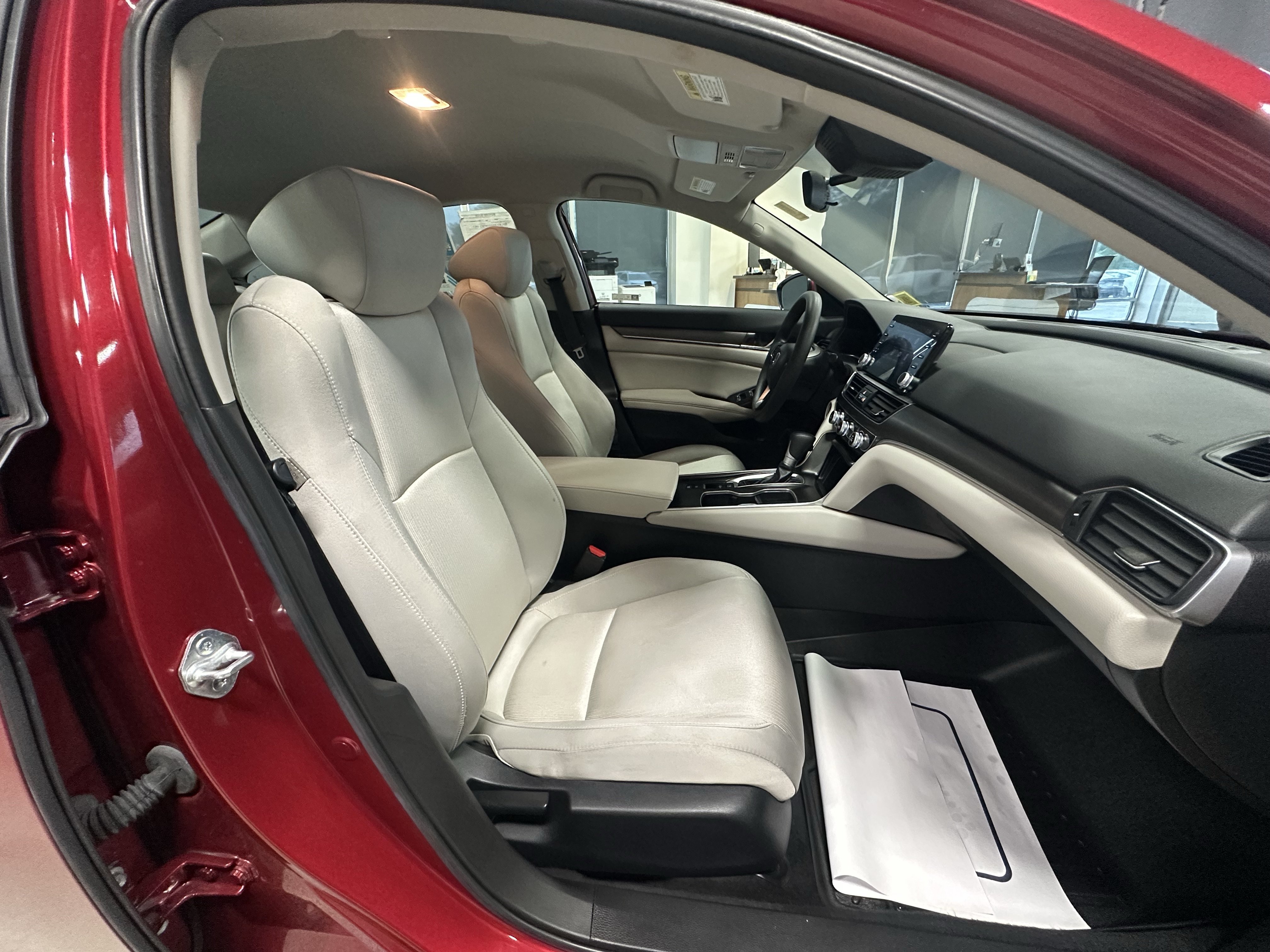 Used 2022 Honda Accord LX image 20