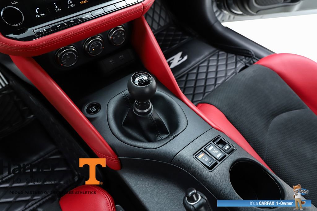Used 2025 Nissan Z Performance w/ Floor Mat Package image 59