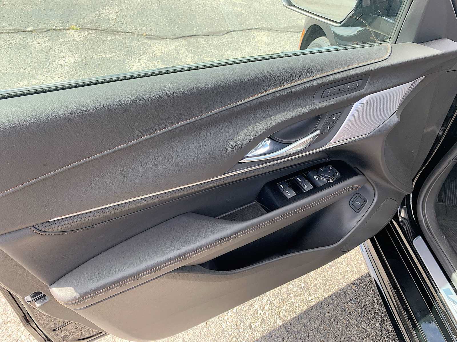 Certified 2025 Cadillac CT4 V w/ Climate Package AWD/4WD image 22