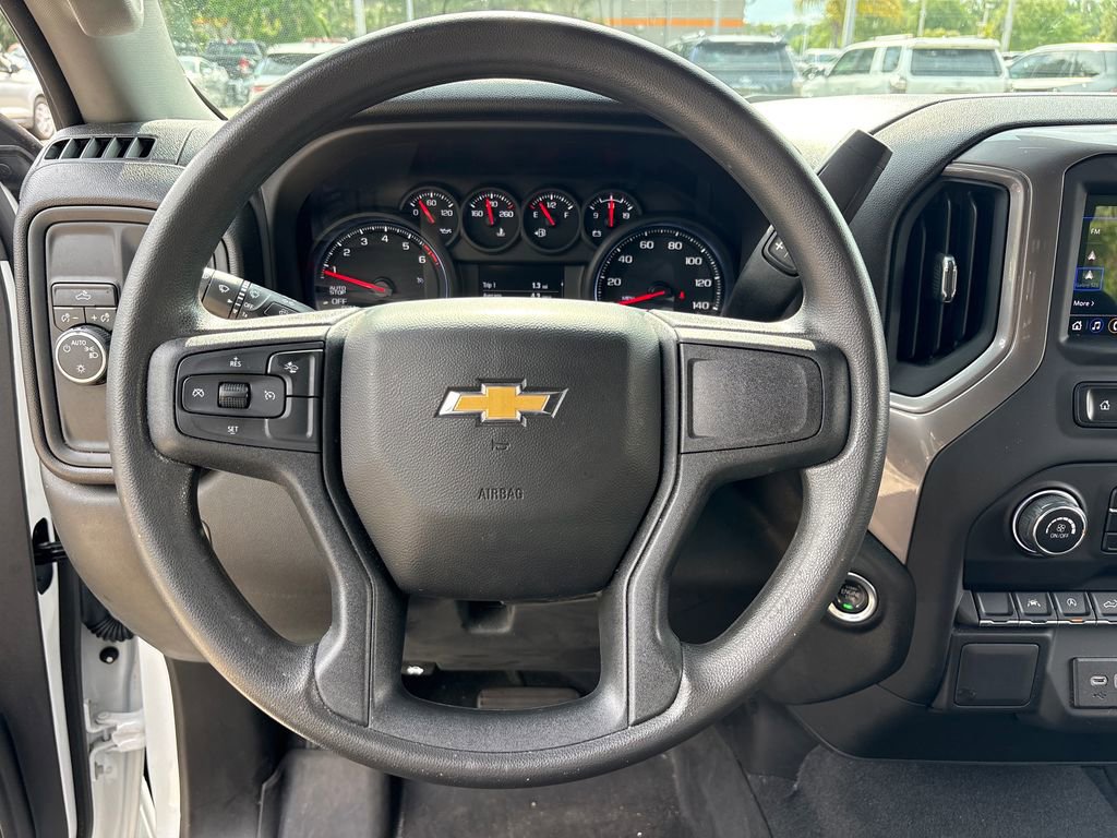 Used 2023 Chevrolet Silverado 1500 Custom RWD image 17