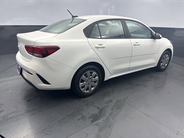 Used 2023 Kia Rio LX image 7