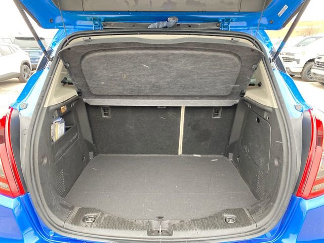 Used 2018 Buick Encore Essence image 25