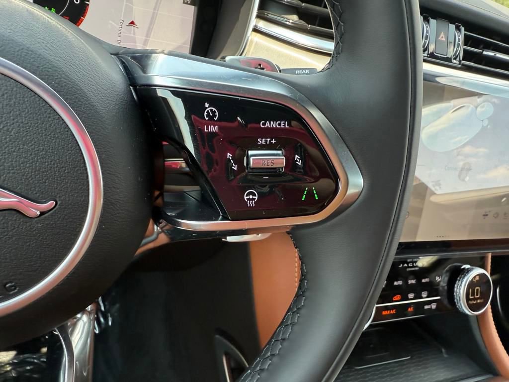 New 2026 Jaguar F-PACE R-Dynamic S AWD/4WD image 21