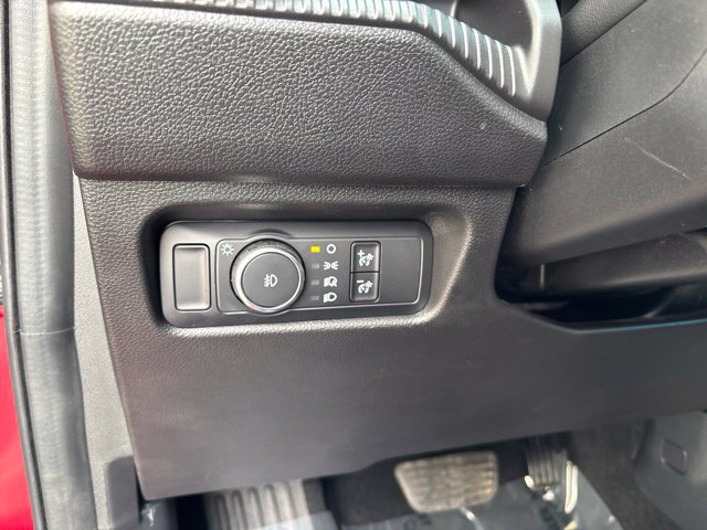 Used 2025 Ford Ranger XLT w/ Equipment Group 301A High AWD/4WD image 33
