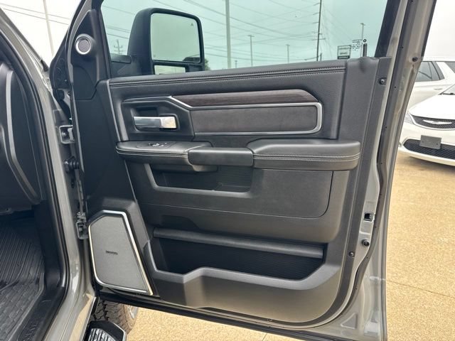 Used 2026 RAM 2500 Laramie AWD/4WD image 26