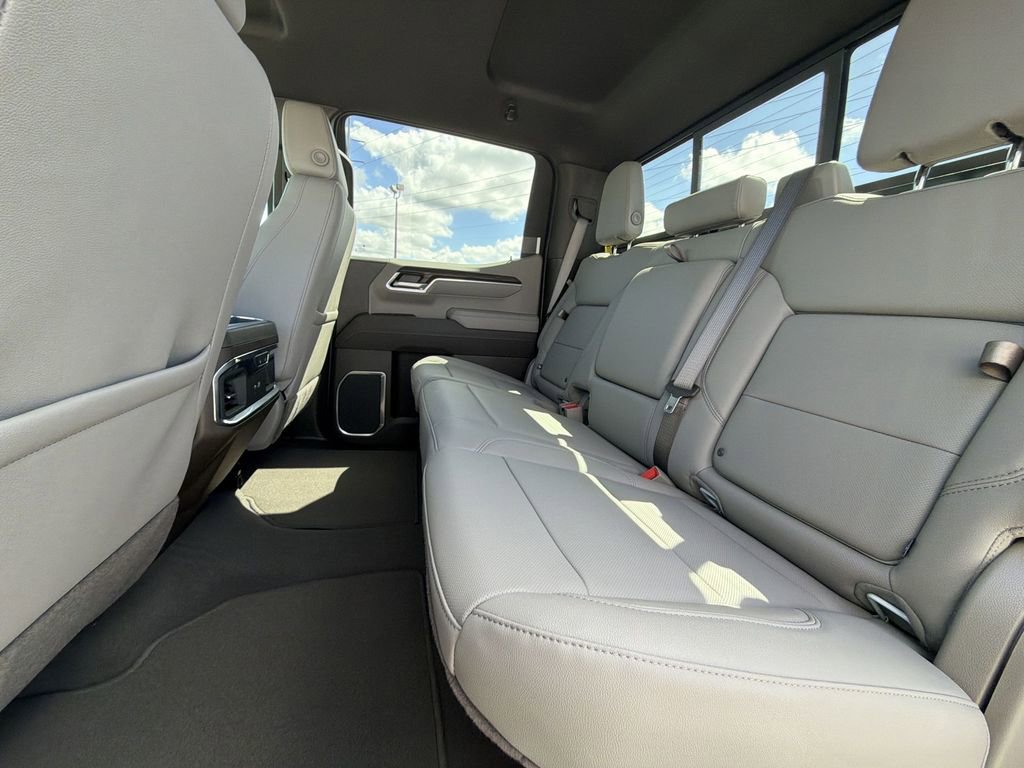 New 2026 GMC Sierra 1500 SLT w/ SLT Premium Package image 16