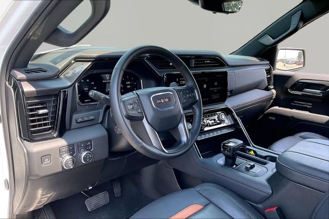 Used 2026 GMC Sierra 1500 AT4 w/ AT4 Premium Package AWD/4WD image 12