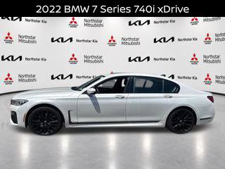 Used 2022 BMW 740i xDrive w/ M Sport Package AWD/4WD image 3