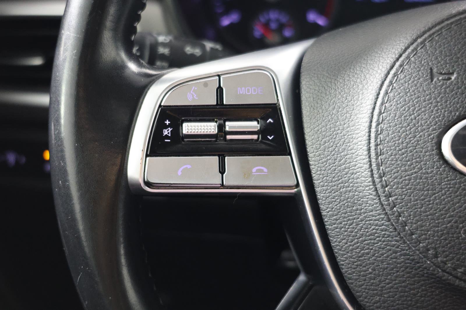 Used 2020 Kia Telluride LX FWD image 21