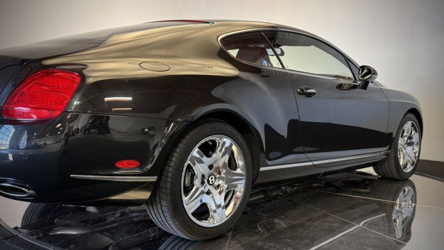 Used 2005 Bentley Continental GT AWD/4WD image 28
