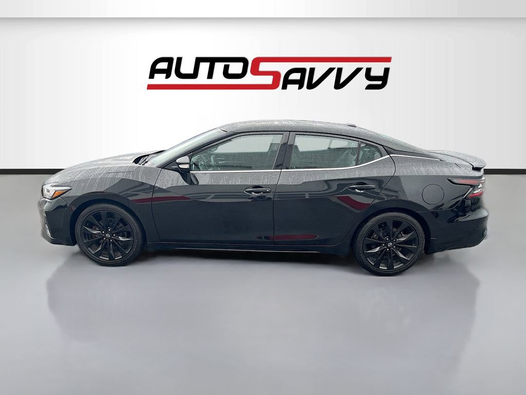 Used 2023 Nissan Maxima SR w/ Sport Mat Group FWD image 4