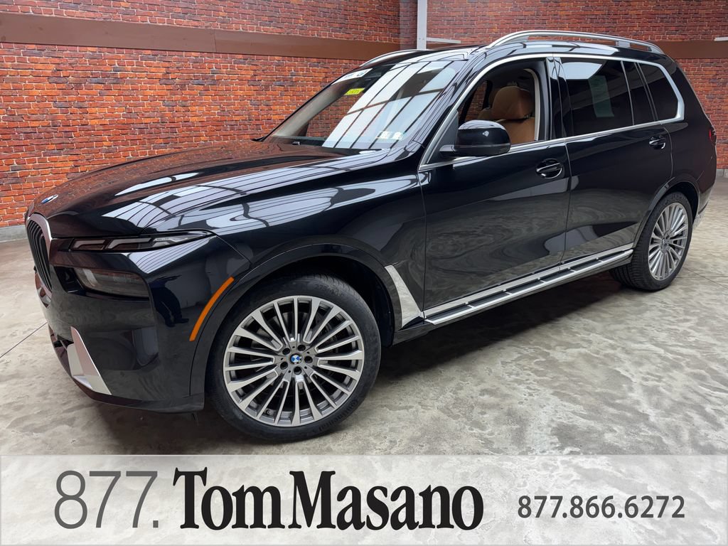Used 2024 BMW X7 xDrive40i w/ Premium Package AWD/4WD image 1