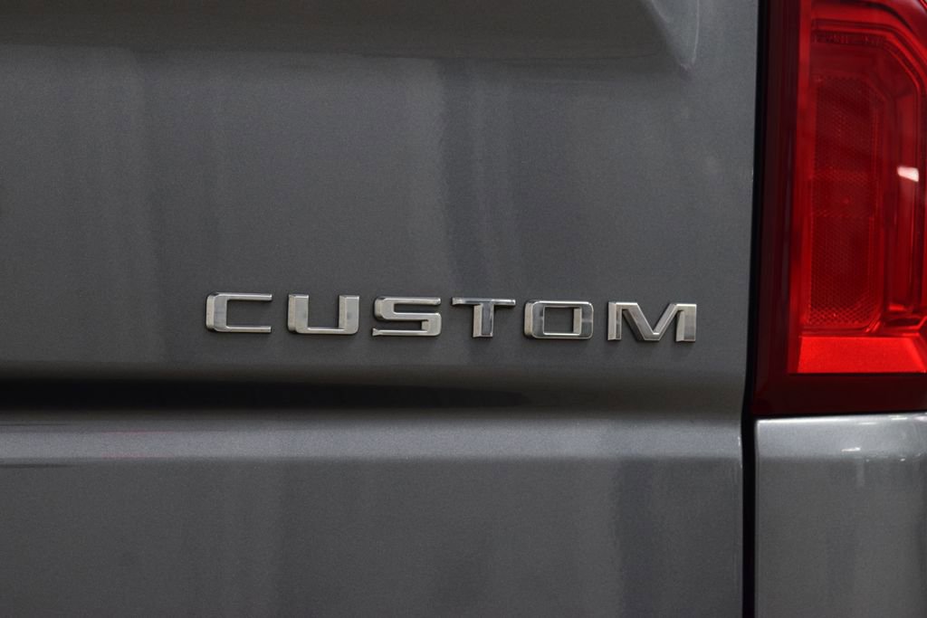 Used 2022 Chevrolet Silverado 1500 Custom w/ Safety Confidence Package AWD/4WD image 22