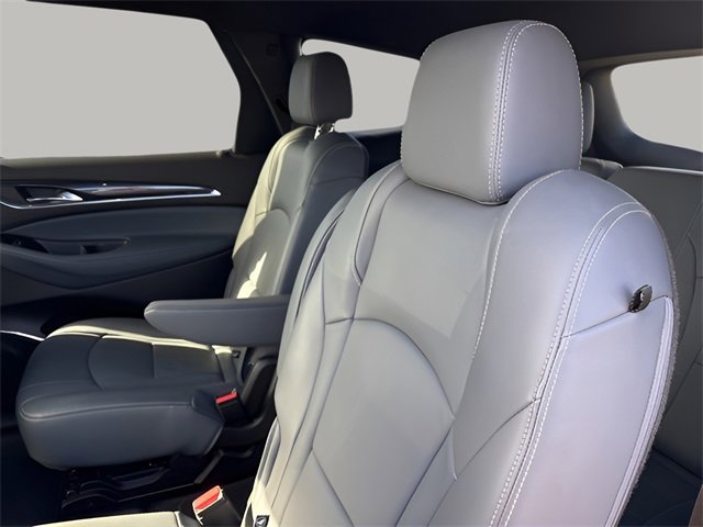 Used 2022 Buick Enclave Premium image 19