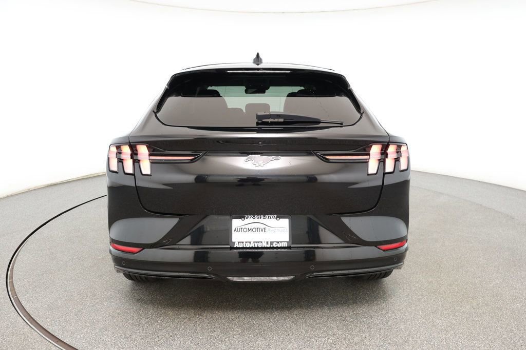 Used 2021 Ford Mustang Mach-E Premium image 5