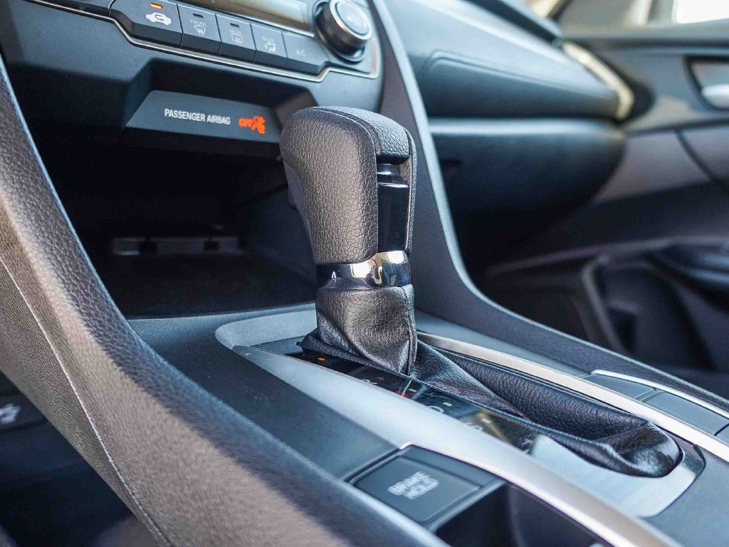 Used 2020 Honda Civic LX image 24