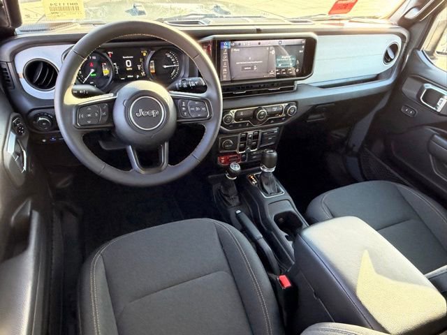 Used 2024 Jeep Wrangler Unlimited AWD/4WD image 13