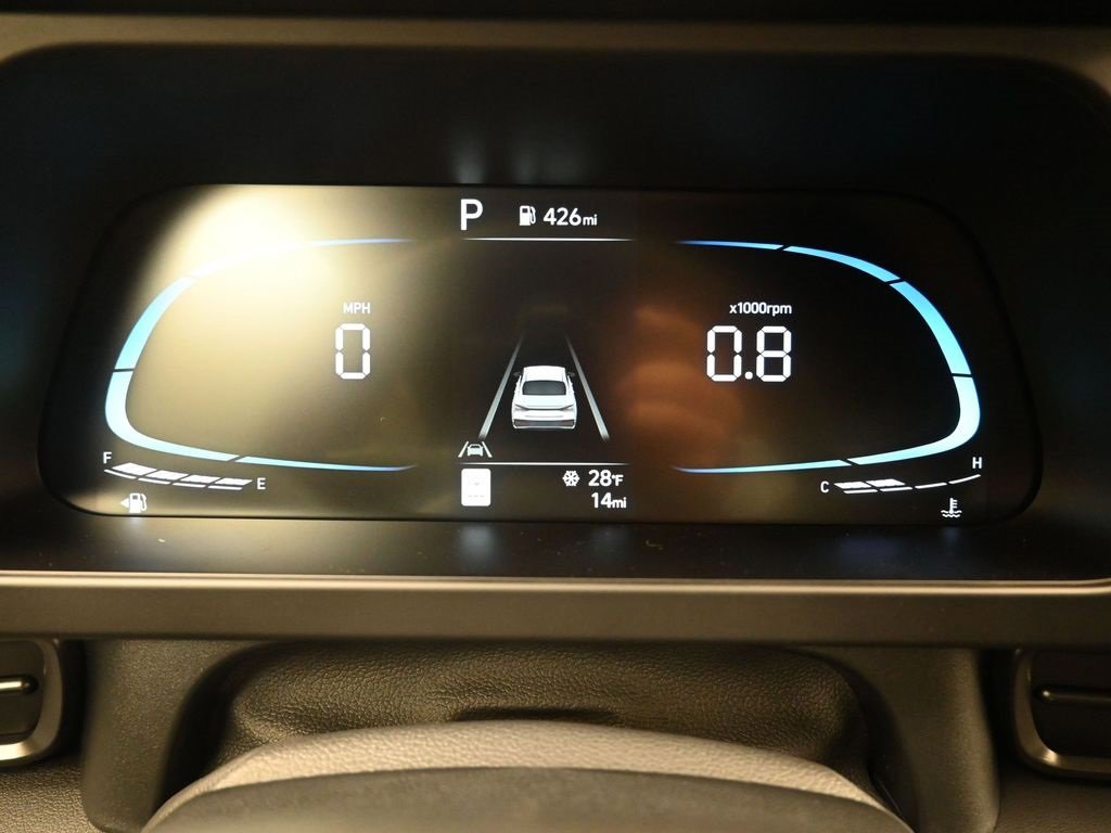 New 2026 Hyundai Elantra Sport image 30