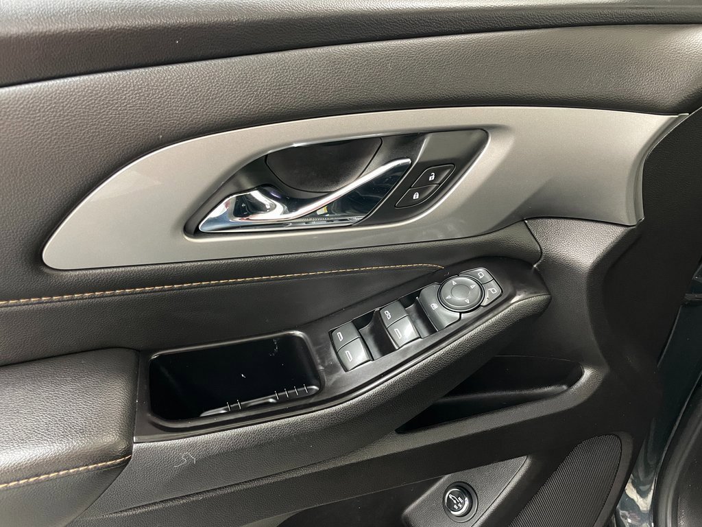 Used 2019 Chevrolet Traverse LT w/ LPO, Floor Liner Package image 25