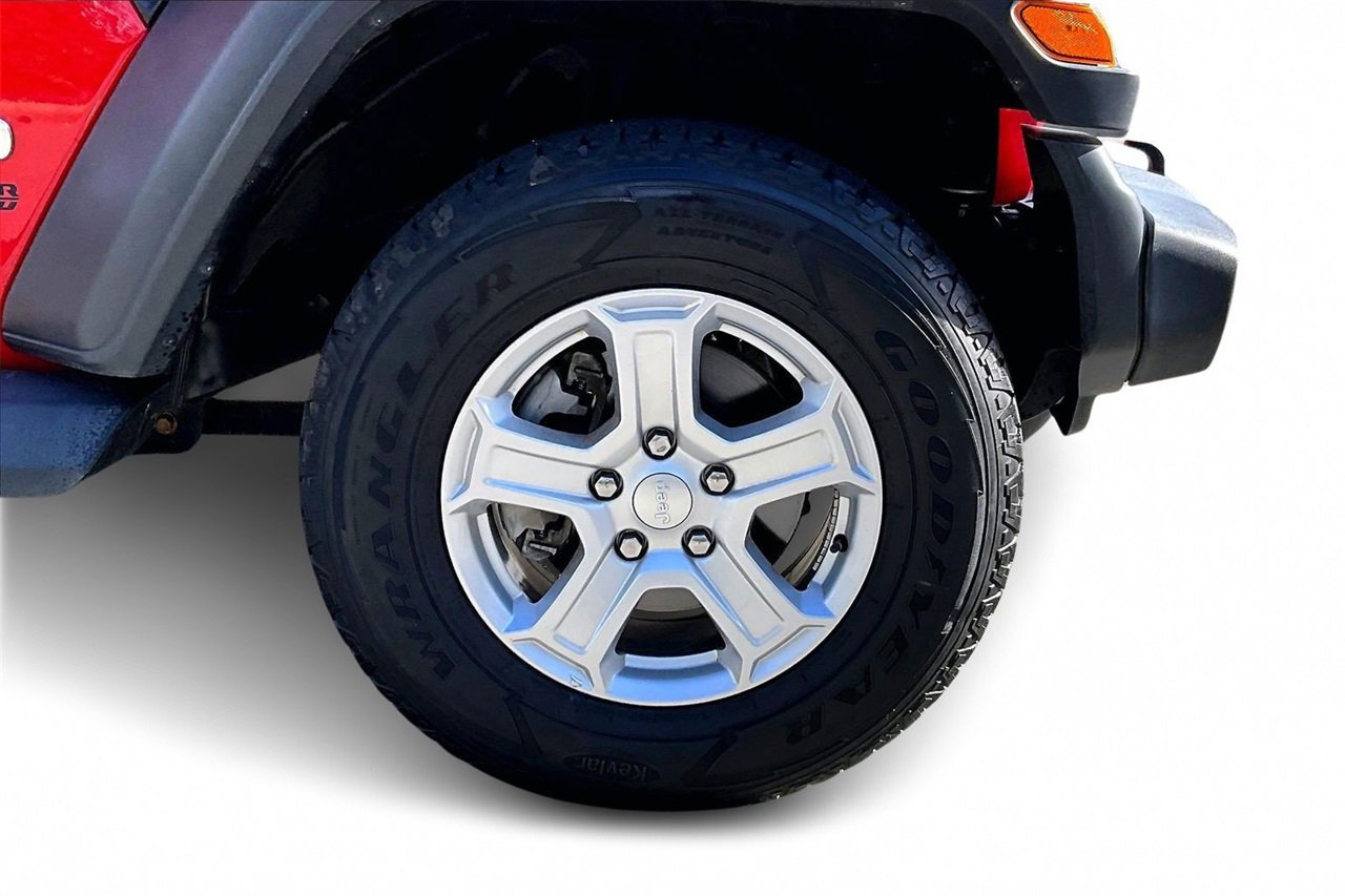 Certified 2020 Jeep Wrangler Sport image 30