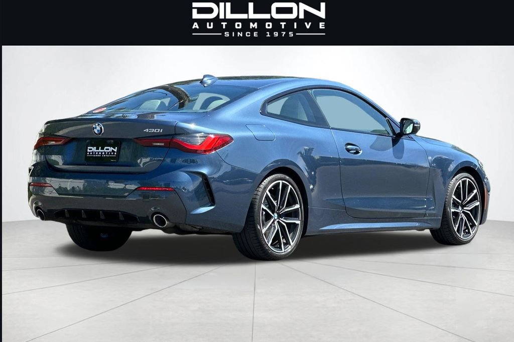 Used 2021 BMW 430i Coupe w/ Executive Package RWD image 4