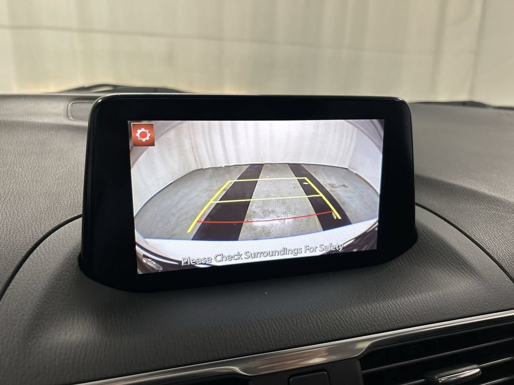 Used 2017 MAZDA MAZDA3 Grand Touring FWD image 15