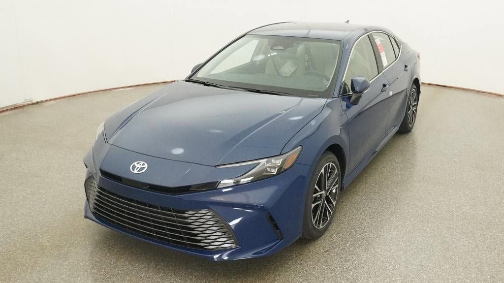 New 2026 Toyota Camry XLE FWD image 32