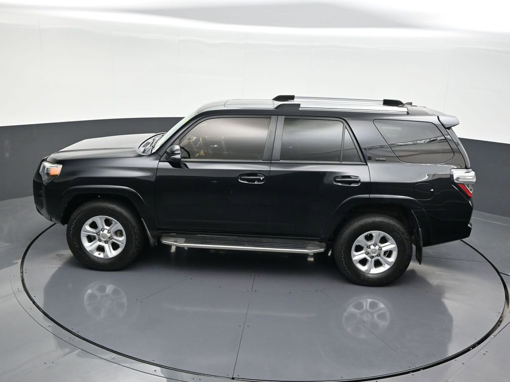 Used 2021 Toyota 4Runner SR5 Premium image 17