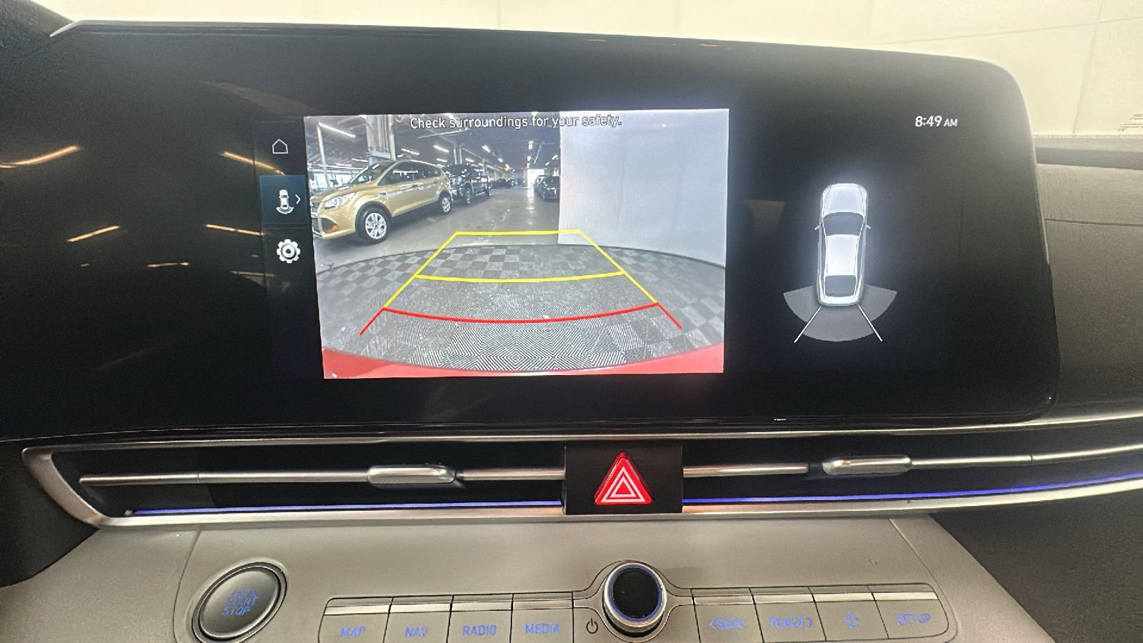Certified 2023 Hyundai Elantra Limited FWD image 27