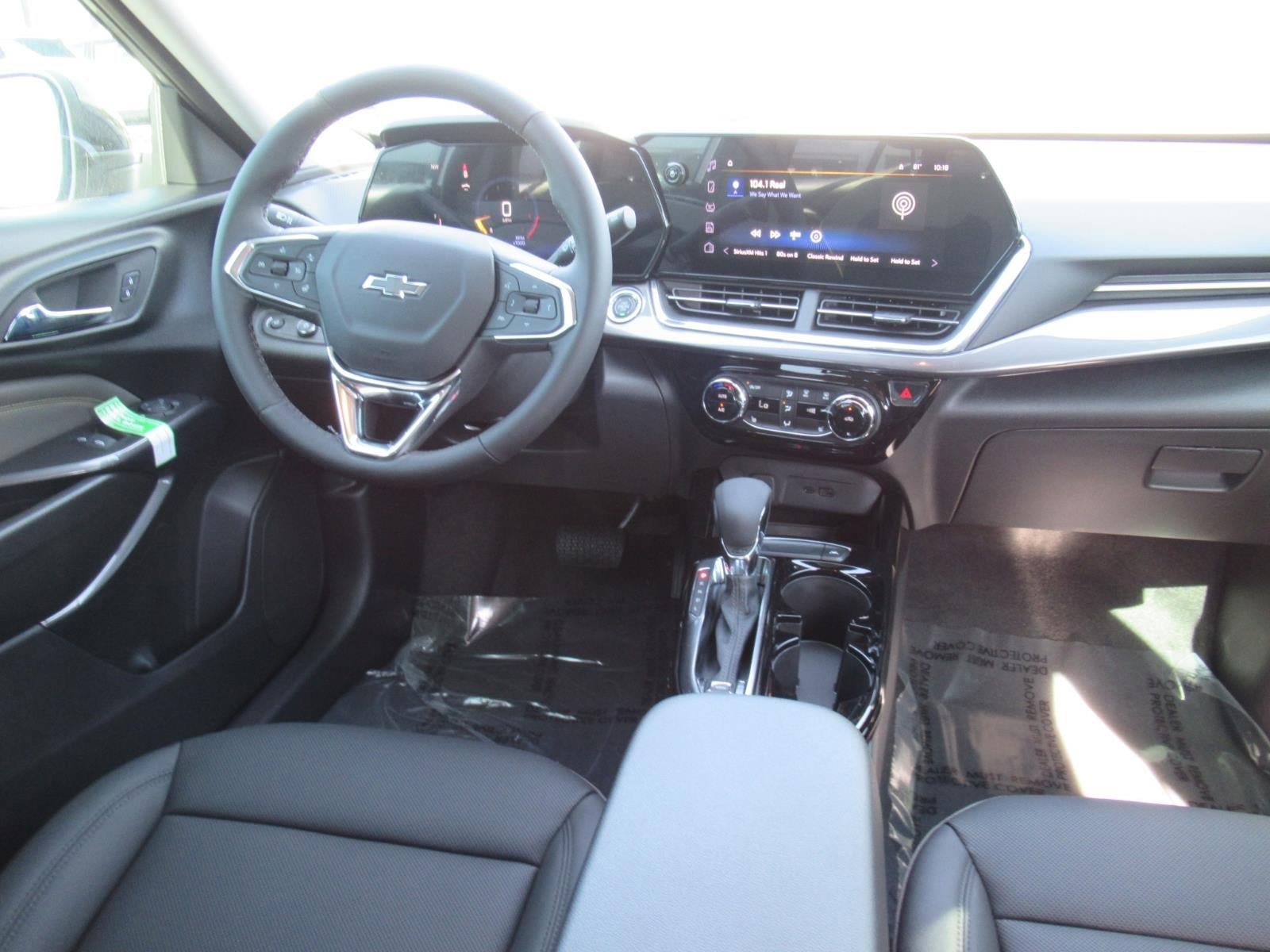 New 2026 Chevrolet Trax ACTIV w/ Sunroof Package image 12