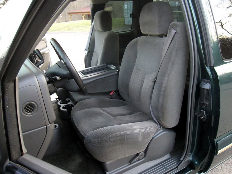 Used 2003 Chevrolet Silverado 1500 LS AWD/4WD image 20